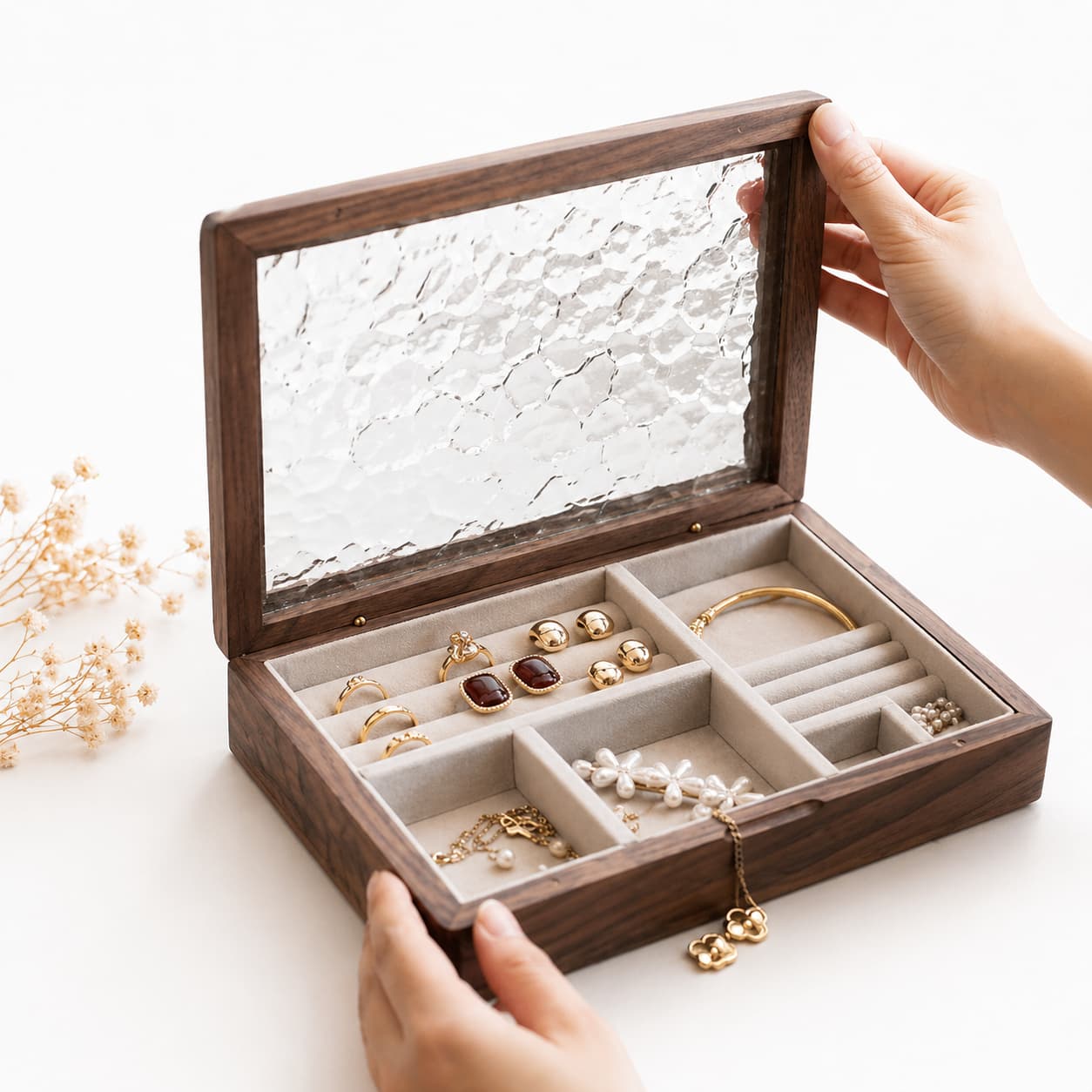 luxury-jewelry-organizer.jpg