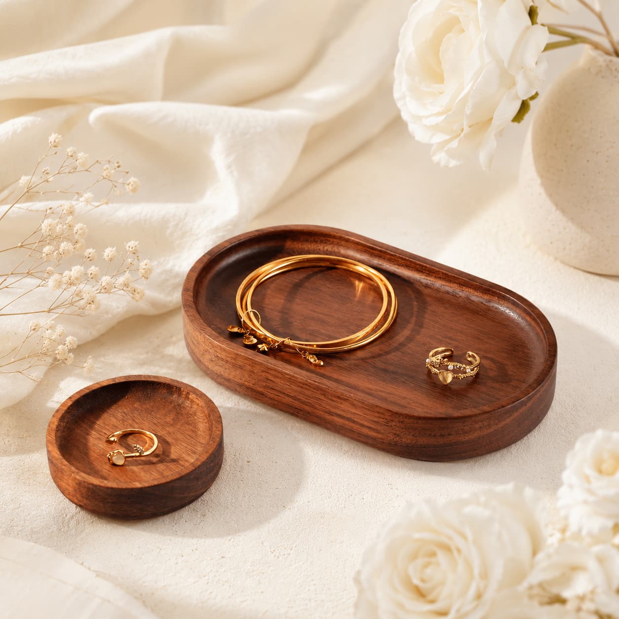 walnut-wooden-ring-dish-for-jewelry.jpg walnut-wooden-ring-dish-for-jewelry.jpg