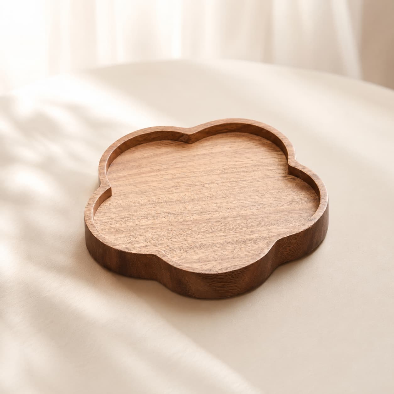 walnut-wooden-ring-dish.jpg walnut-wooden-ring-dish.jpg