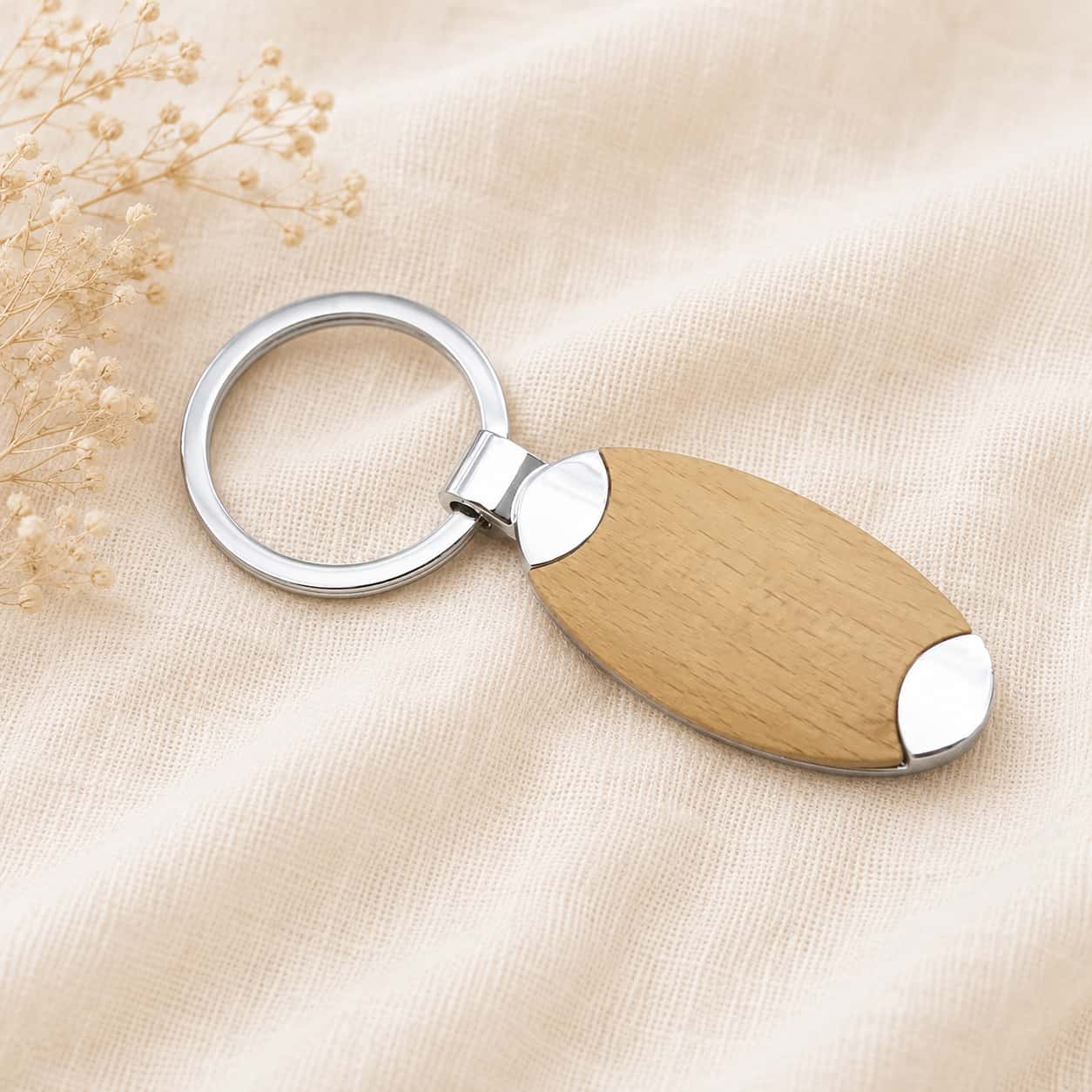 beech-wooden-keychain-corporate-promotional-gift.jpg beech-wooden-keychain-corporate-promotional-gift.jpg