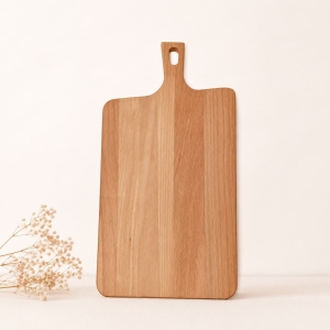 Versatile Beech Wood Chopping Board for All Kitchen Tasks