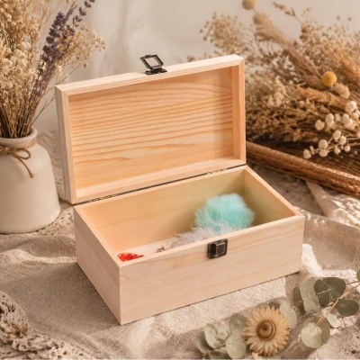 How to Choose the Right Wholesale Baby Keepsakes for Your Product Line