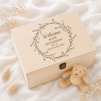 Wholesale Pine Wood Baby Keepsake Box Newborn Gift