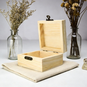 Wooden Baby Time Capsule Keepsake Box