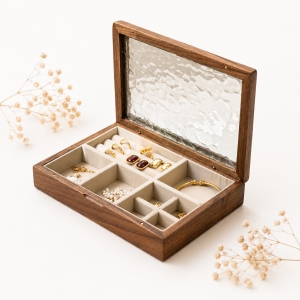 Luxury Walnut Jewelry Box for Rings Necklaces and Gifts